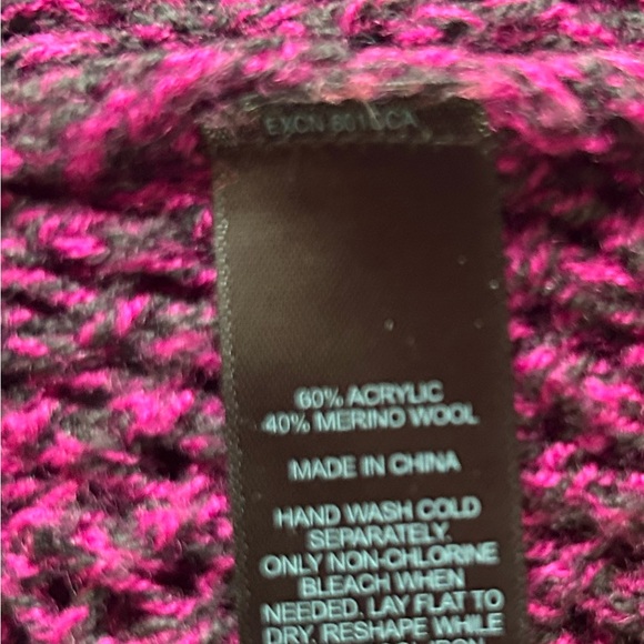 Express Women's V-Neck Sweater - Deep Purple - Picture 8 of 9